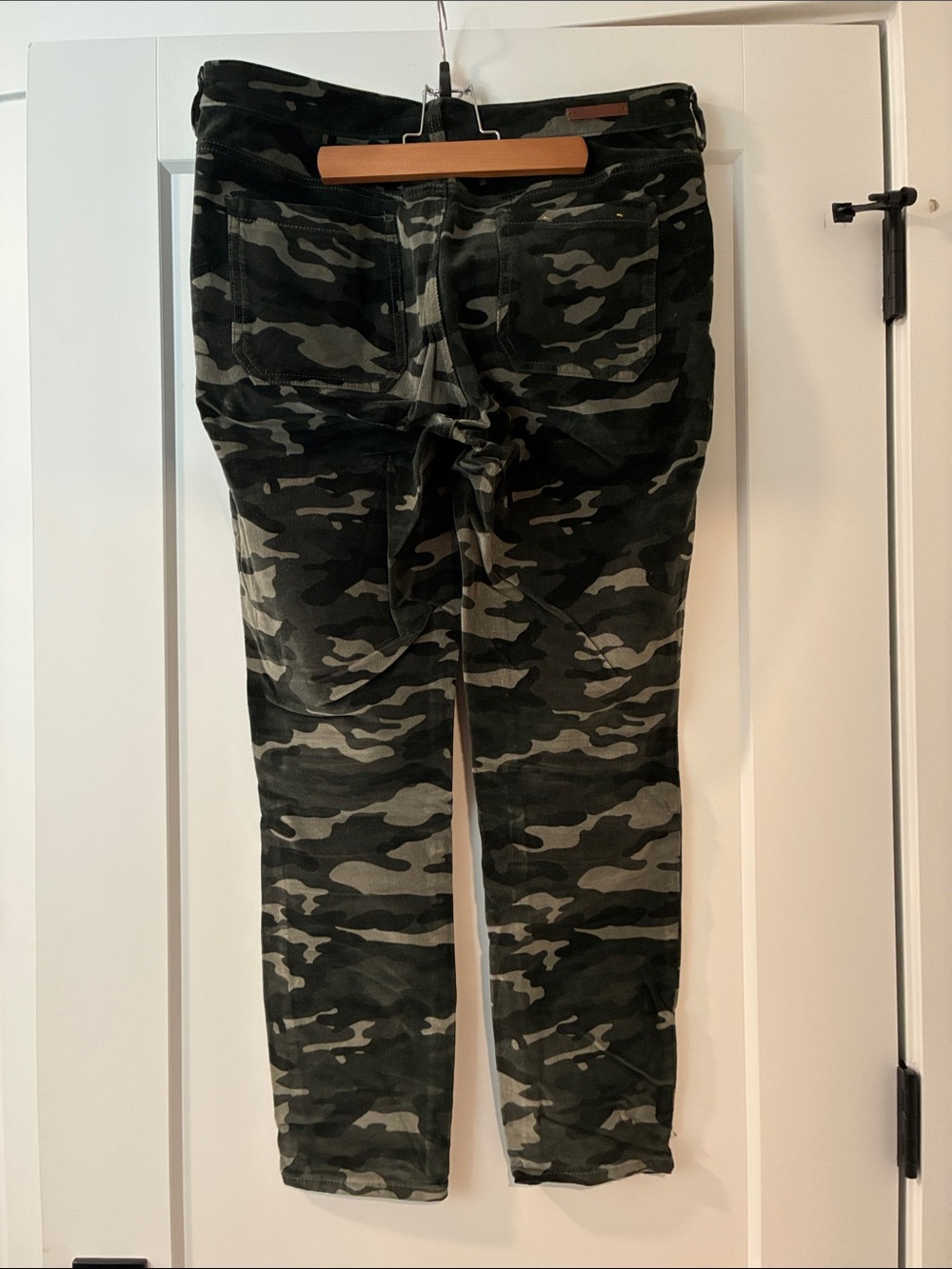 Women’s Corduroy Camo Jogger Pants - Green Camo - Picture 2 of 3